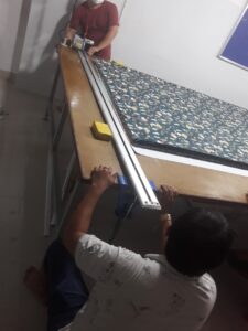 Máy cắt vải đầu bàn Lejiang YJ-D108 2 LAP DAT YJ D108