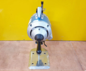 May cat vai dung KM KSU 103 10 inch 750W 3