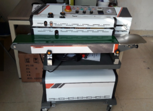 may han mieng tui lien tuc hut chan khong